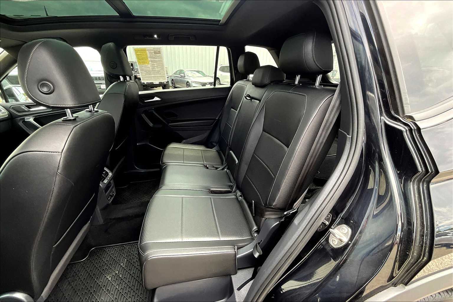 2019 Volkswagen Tiguan SEL R-Line Black - Photo 15