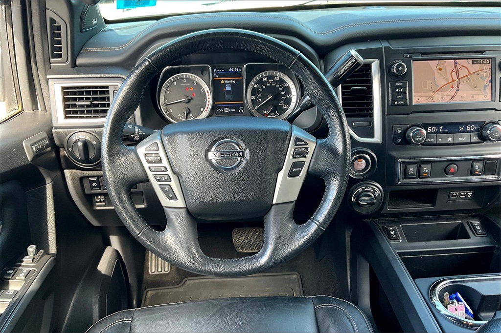 2019 Nissan Titan SL - Photo 16