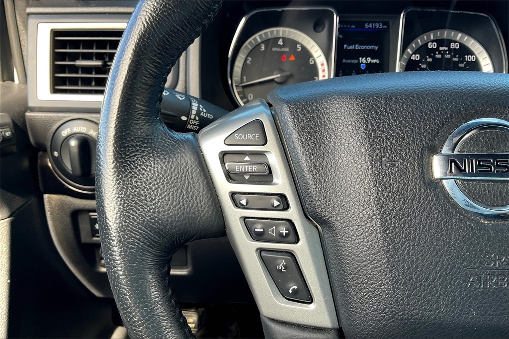 2019 Nissan Titan SL - Photo 21