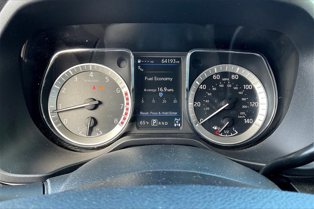 2019 Nissan Titan SL - Photo 23