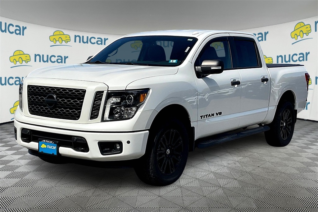 2019 Nissan Titan SL - Photo 3