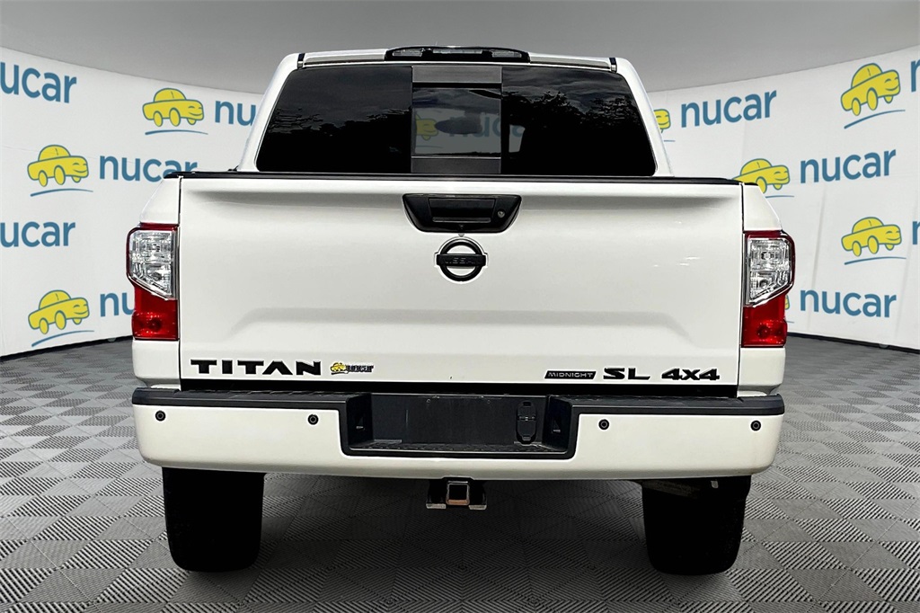 2019 Nissan Titan SL - Photo 5