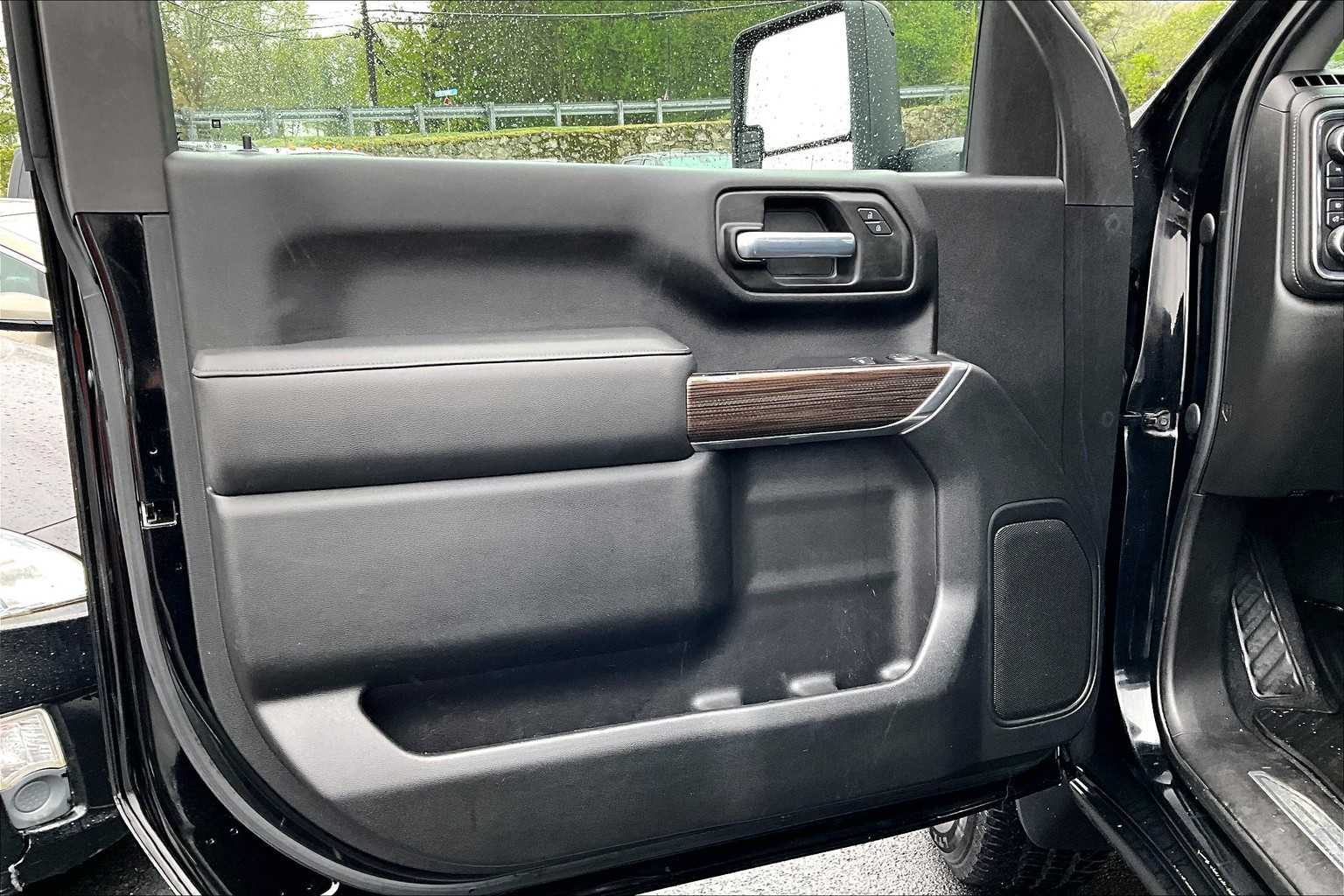 2021 Chevrolet Silverado 3500HD LT - Photo 9