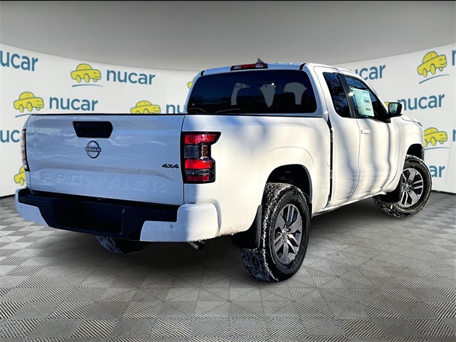 2025 Nissan Frontier SV - Photo 13