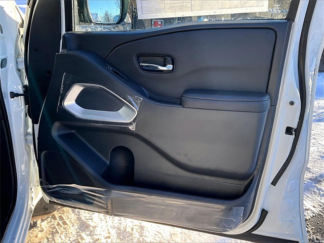 2025 Nissan Frontier SV - Photo 19