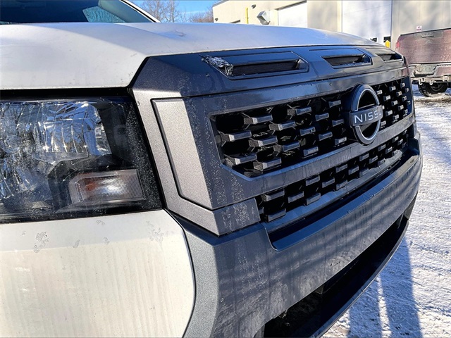 2025 Nissan Frontier SV - Photo 30