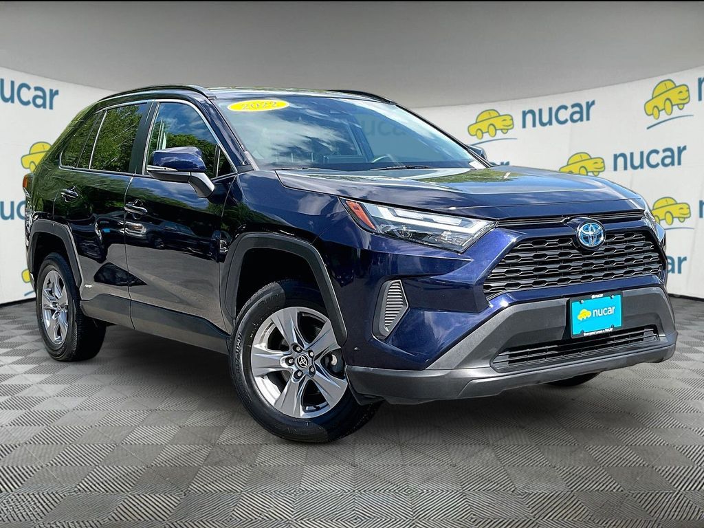 2022 Toyota RAV4 Hybrid XLE