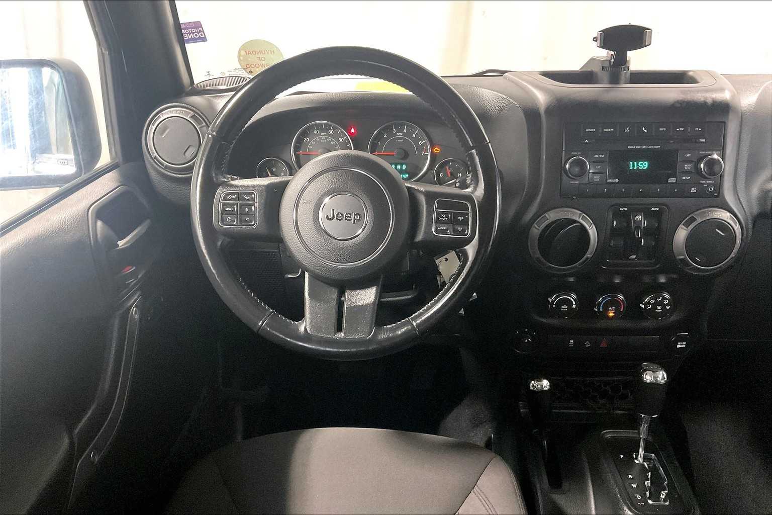 2017 Jeep Wrangler Unlimited Sport - Photo 17