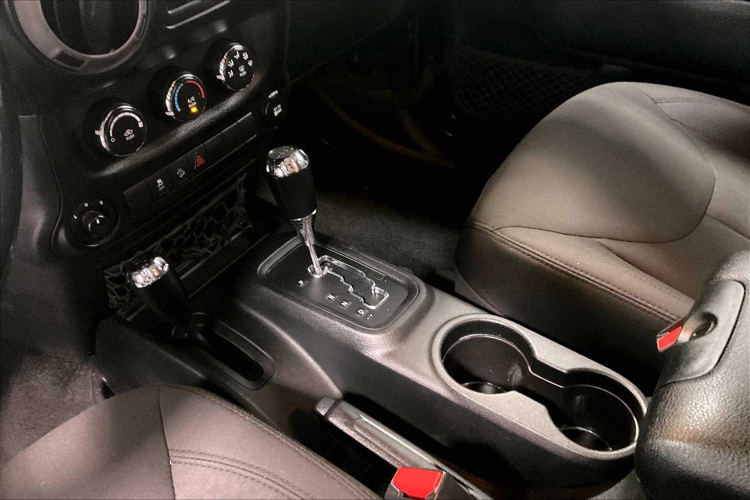 2017 Jeep Wrangler Unlimited Sport - Photo 20