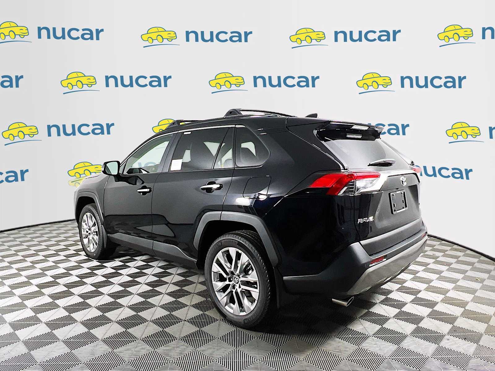 2025 Toyota RAV4 Limited - Photo 4