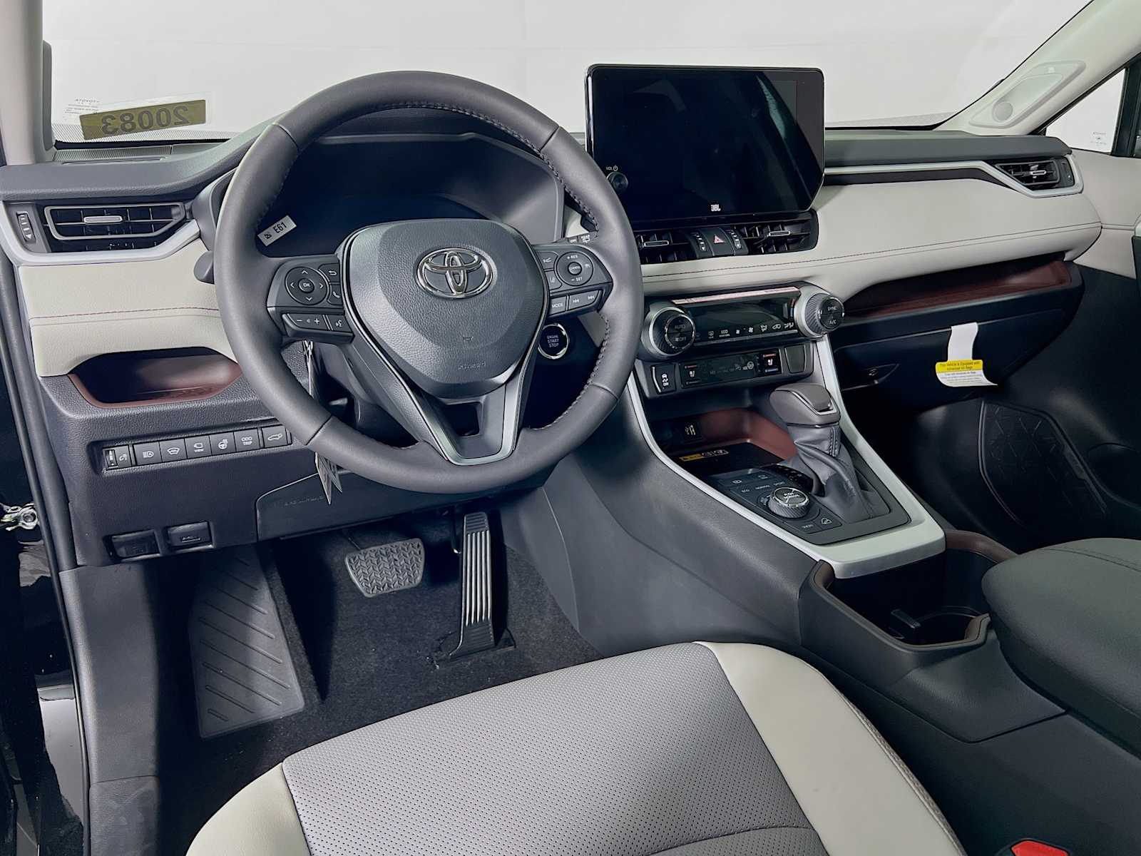 2025 Toyota RAV4 Limited - Photo 6