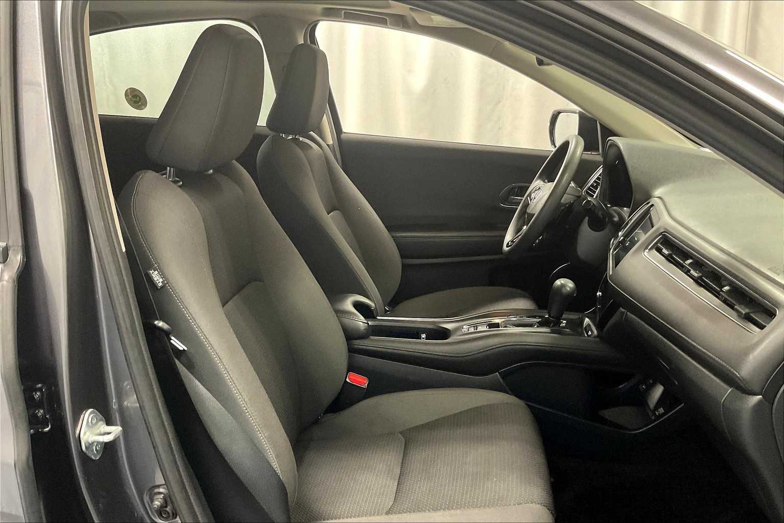 2022 Honda HR-V EX - Photo 11