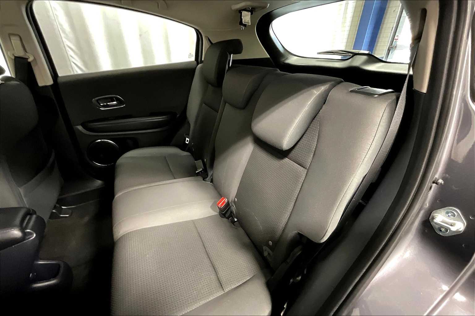 2022 Honda HR-V EX - Photo 15