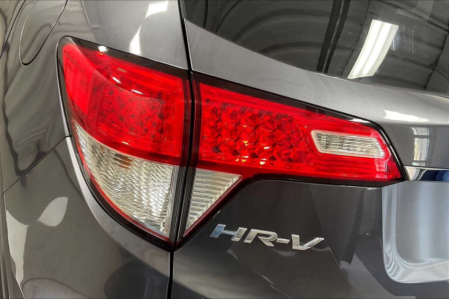 2022 Honda HR-V EX - Photo 34