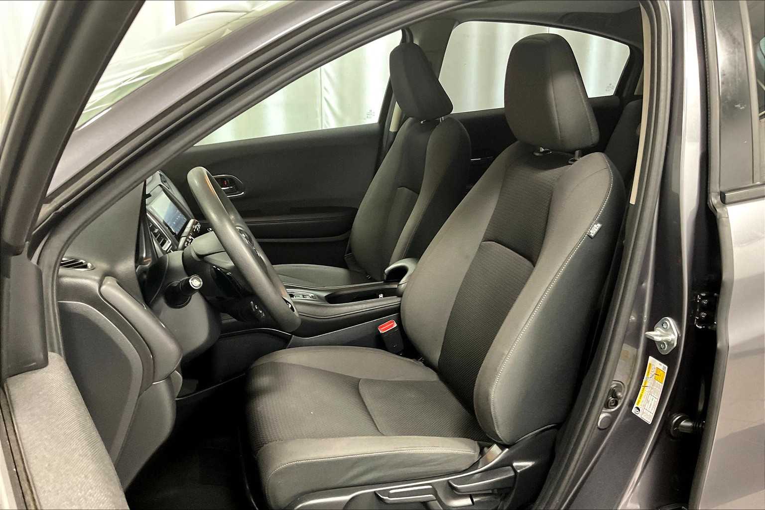 2022 Honda HR-V EX - Photo 10