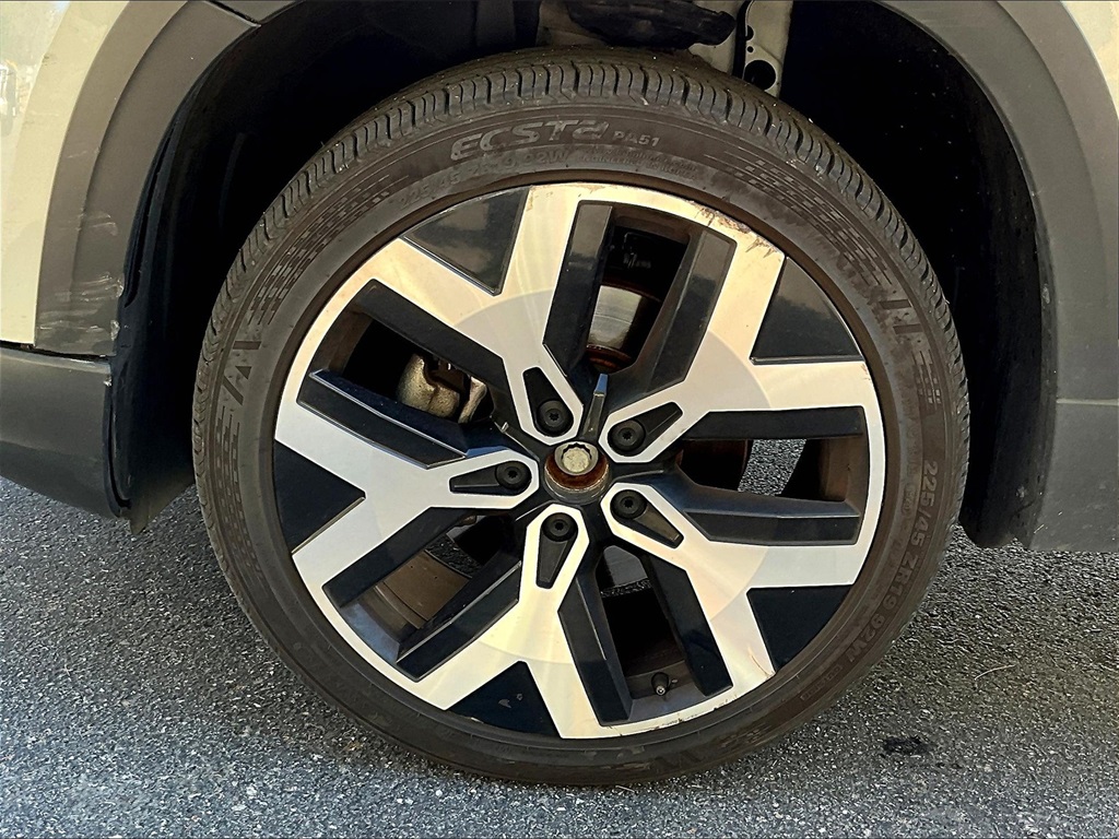 2023 Volkswagen Taos 1.5T SEL - Photo 7
