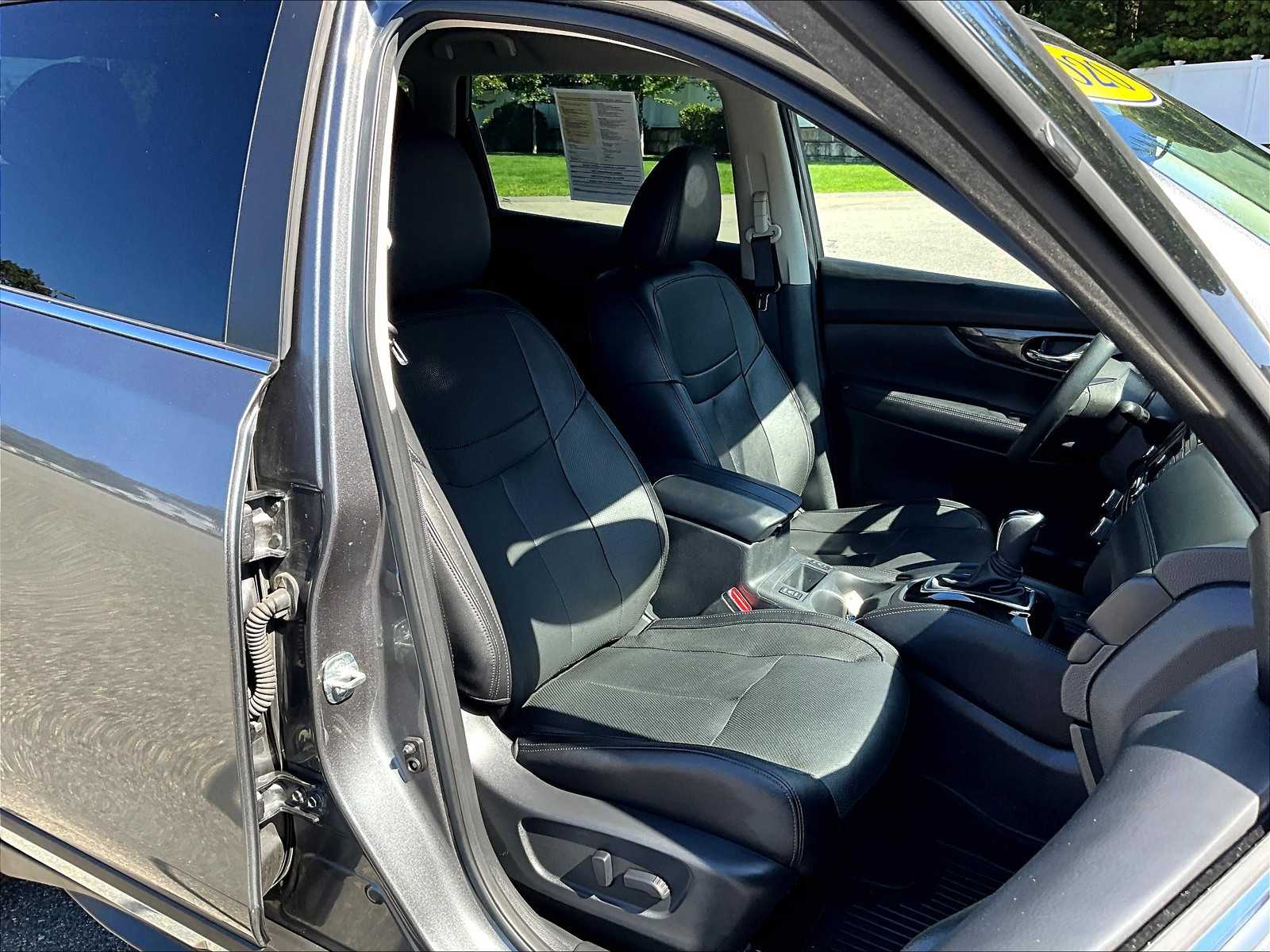 2020 Nissan Rogue SL - Photo 11