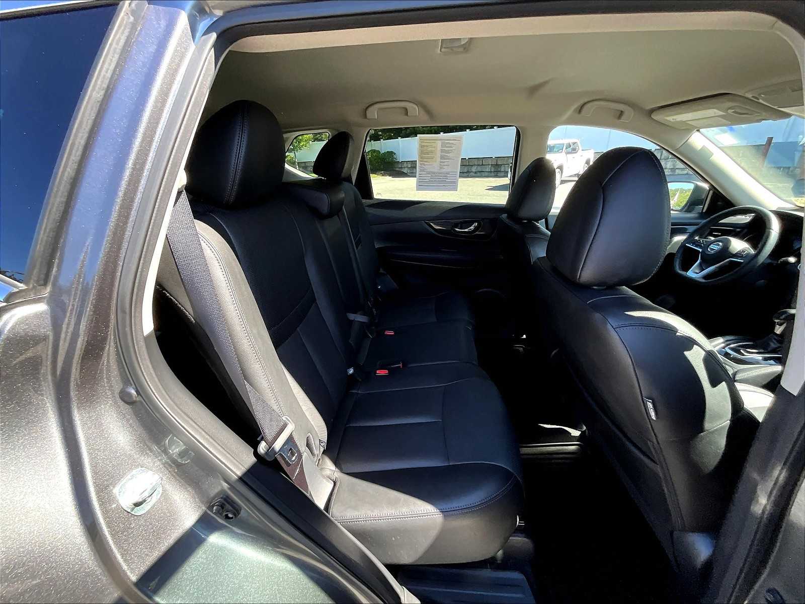 2020 Nissan Rogue SL - Photo 16