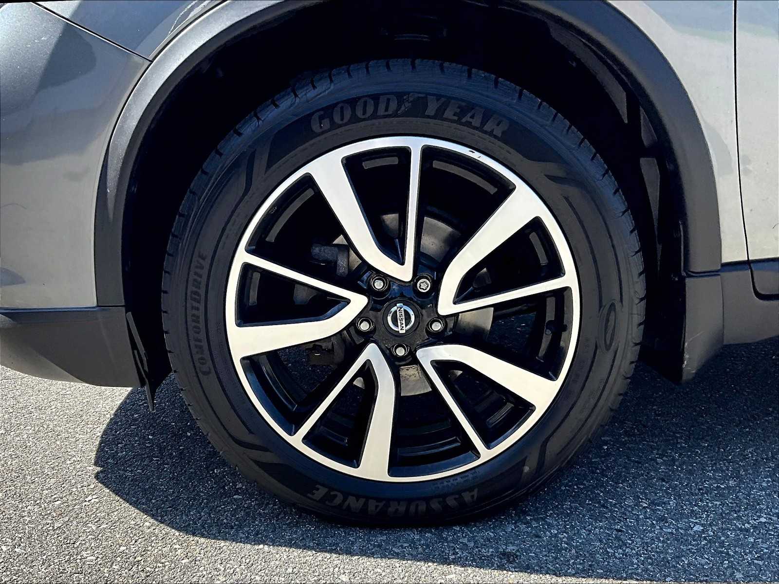2020 Nissan Rogue SL - Photo 7