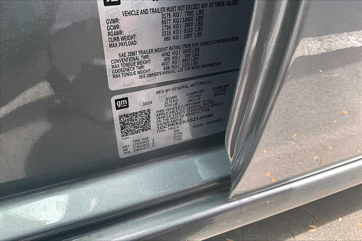 2025 Chevrolet Silverado 1500 LT - Photo 18