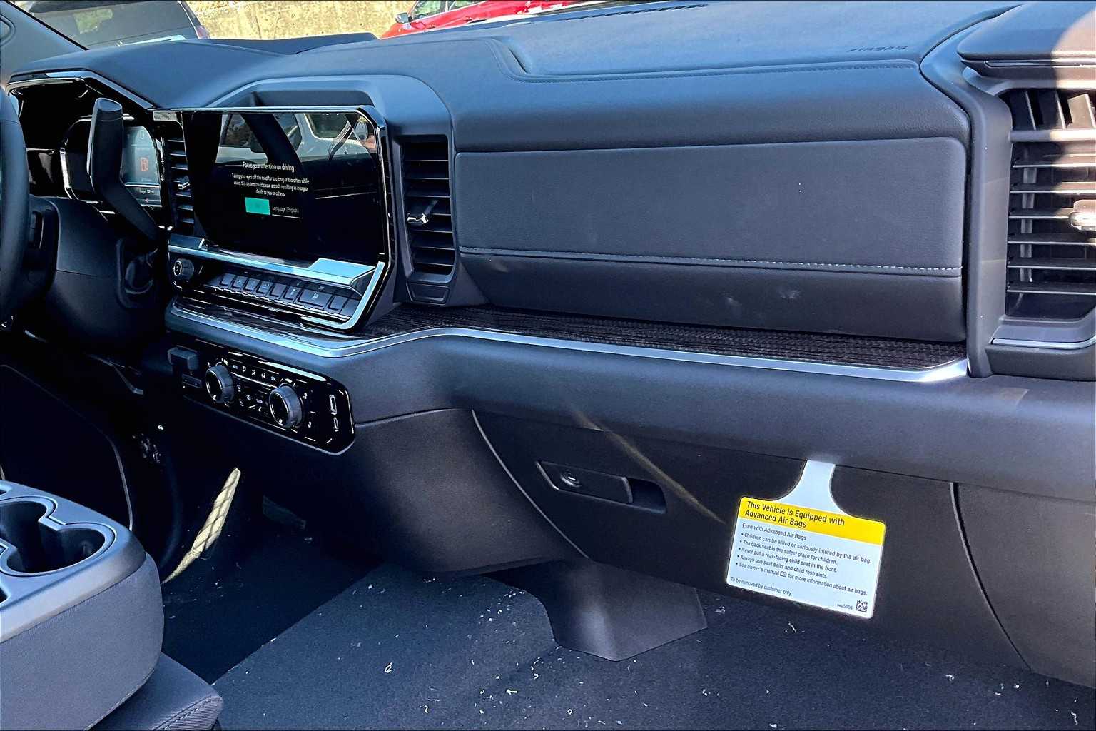 2025 Chevrolet Silverado 1500 LT - Photo 10