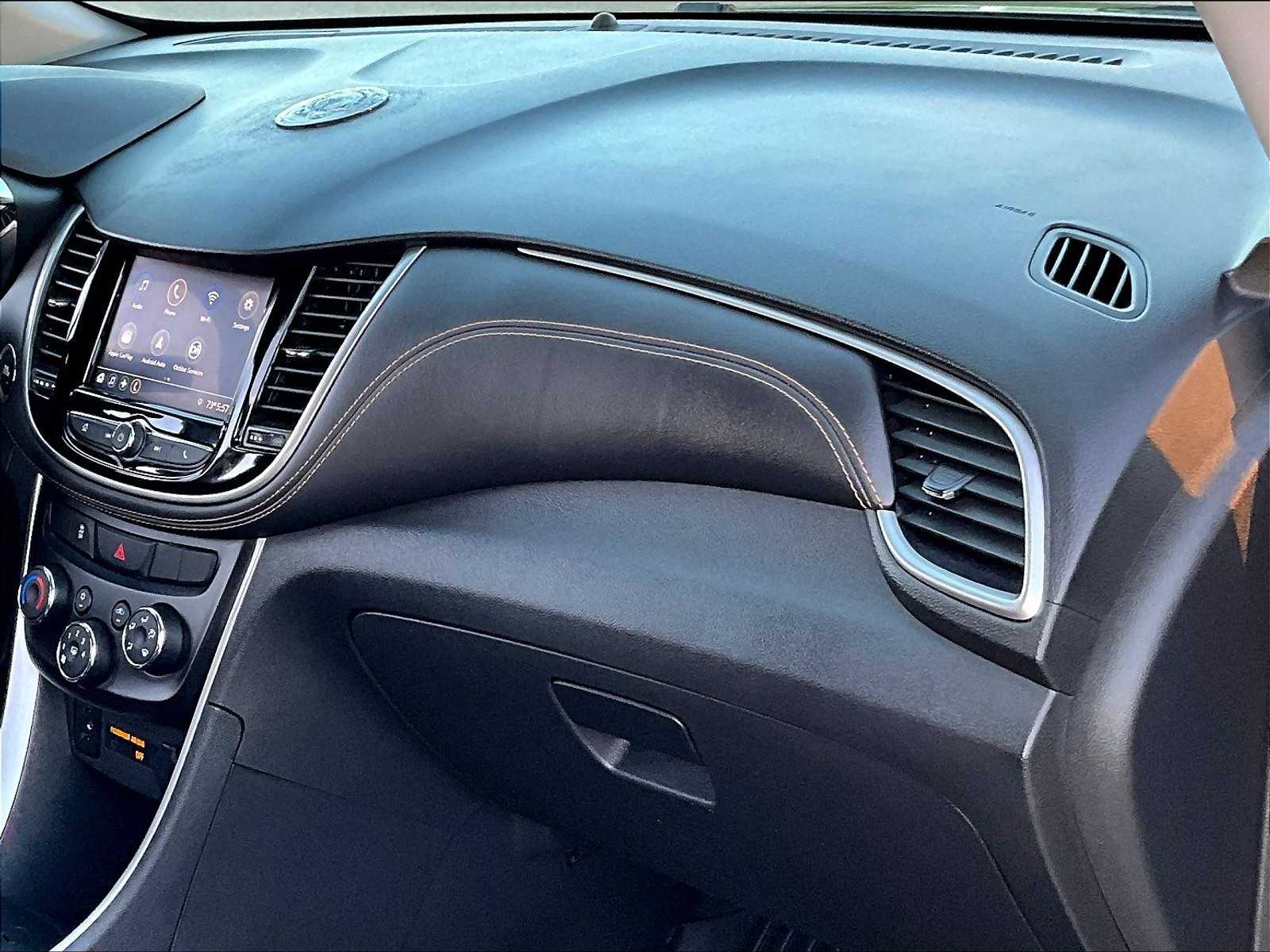 2022 Chevrolet Trax LT - Photo 14
