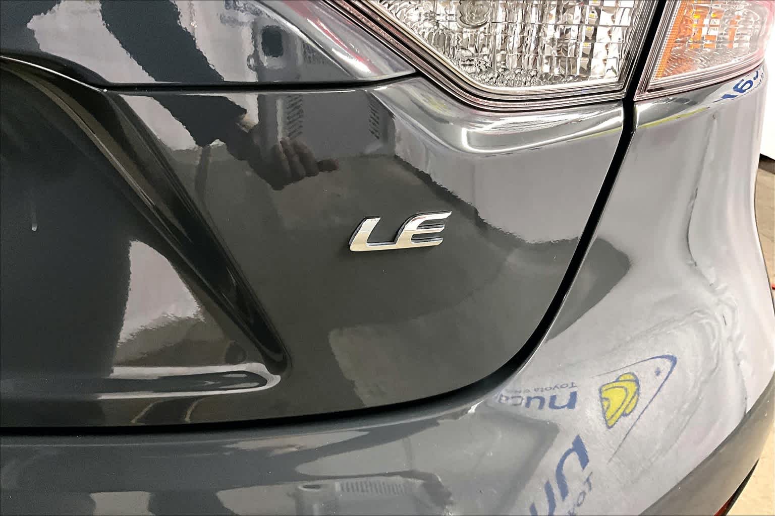 2024 Toyota Corolla LE - Photo 26