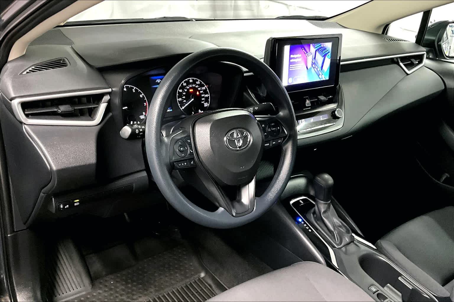 2024 Toyota Corolla LE - Photo 8