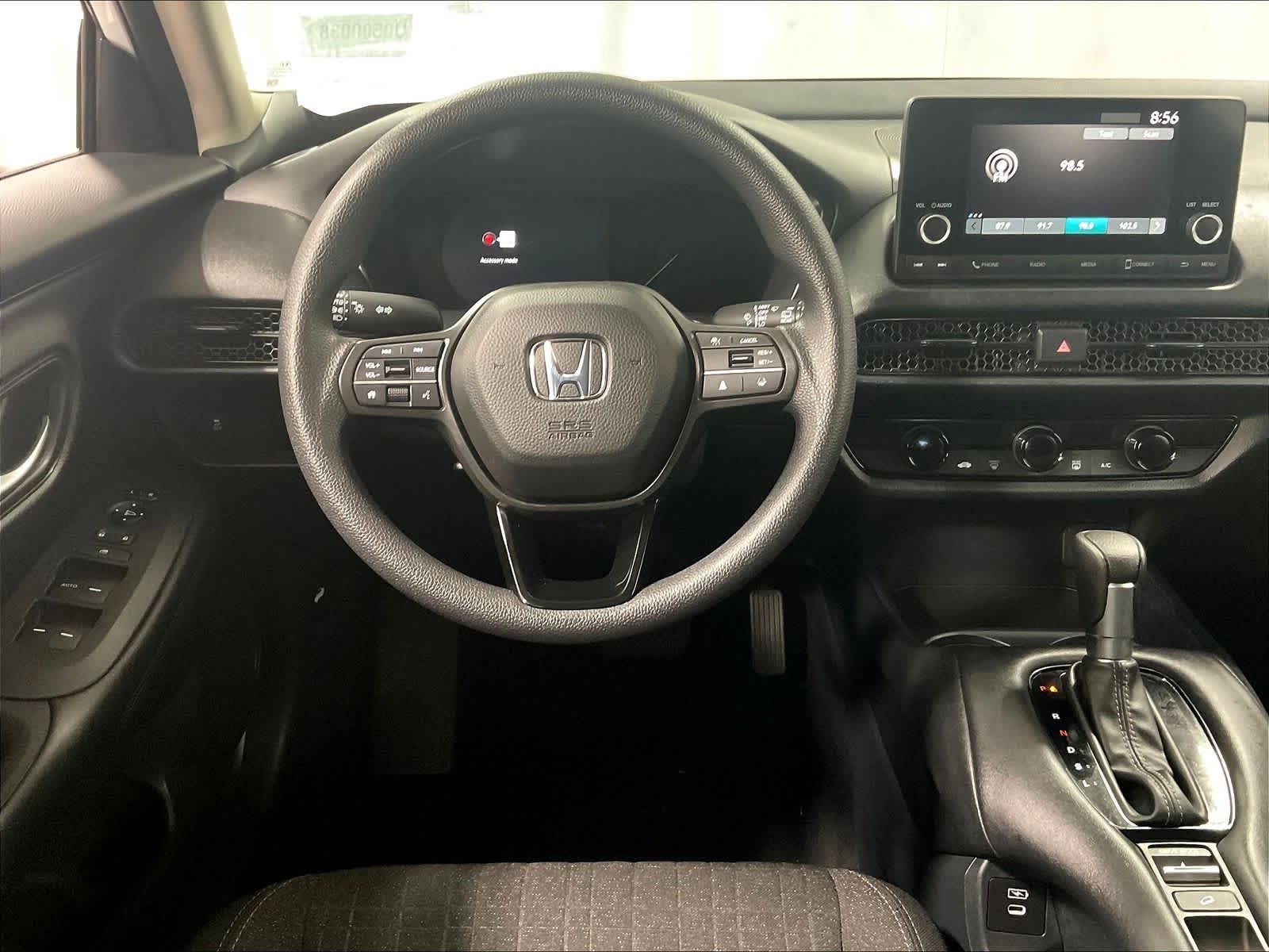 2025 Honda HR-V LX - Photo 17