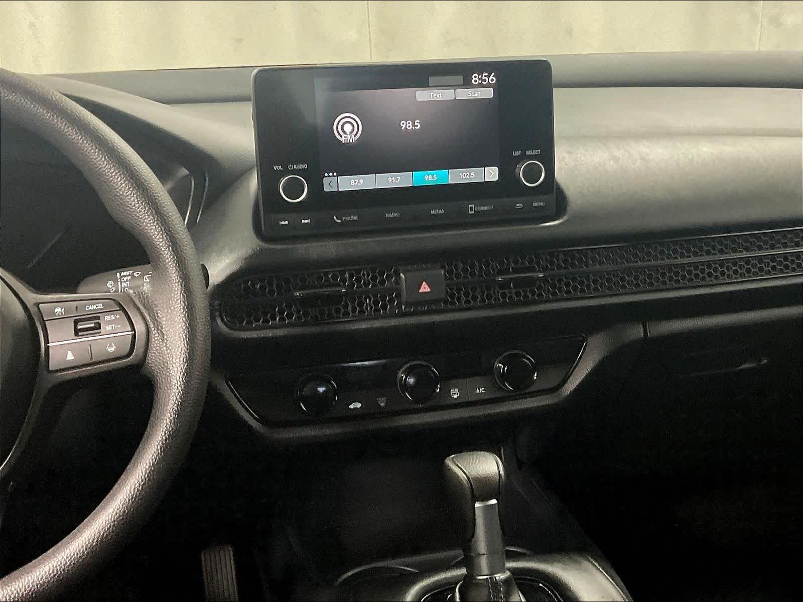 2025 Honda HR-V LX - Photo 18