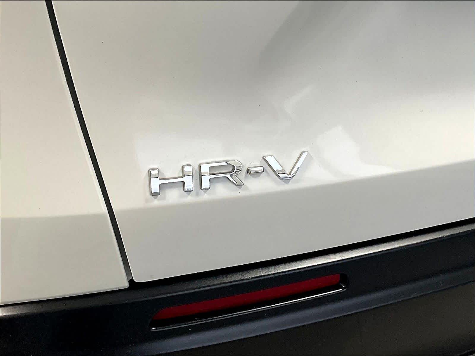 2025 Honda HR-V LX - Photo 28