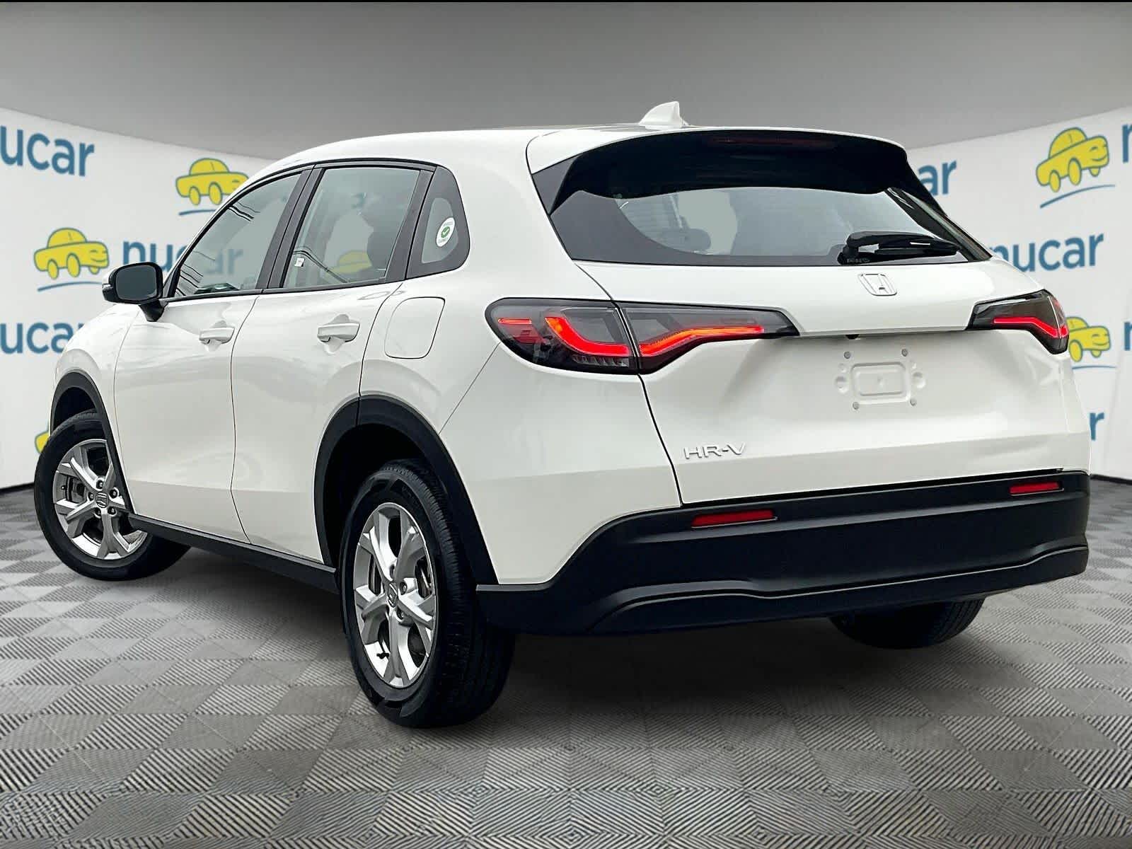 2025 Honda HR-V LX - Photo 4