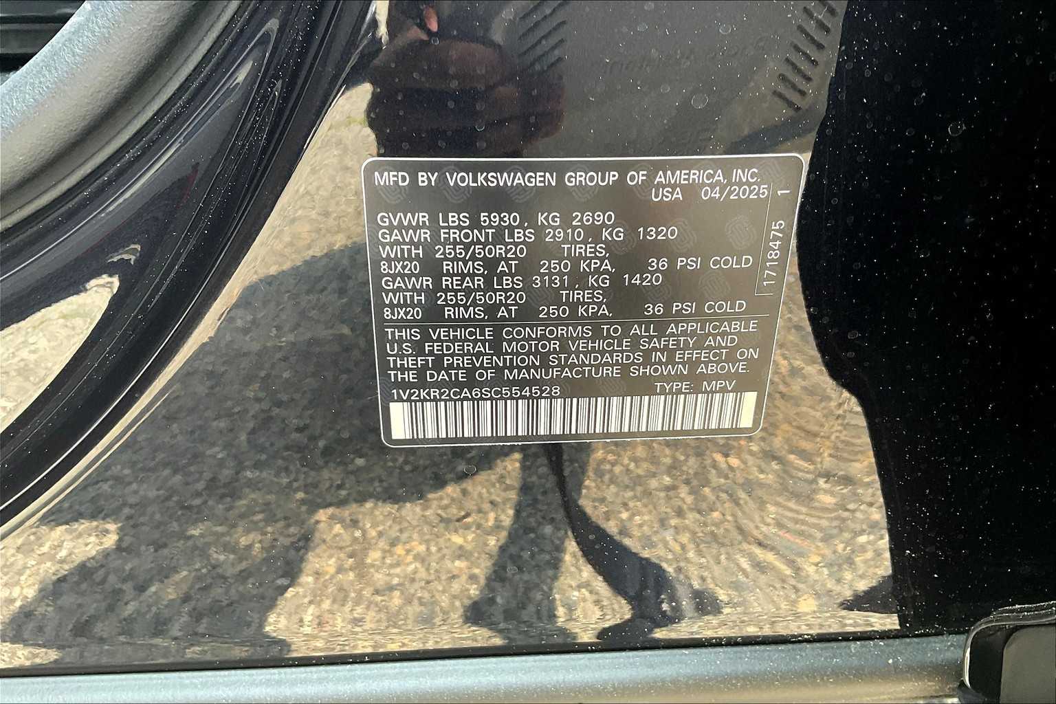 2025 Volkswagen Atlas 2.0T SE w/Technology - Photo 18