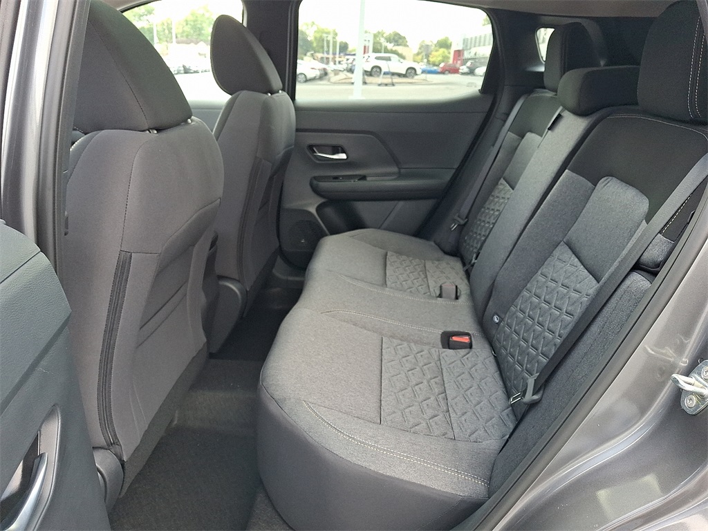 2025 Nissan Kicks SV - Photo 6