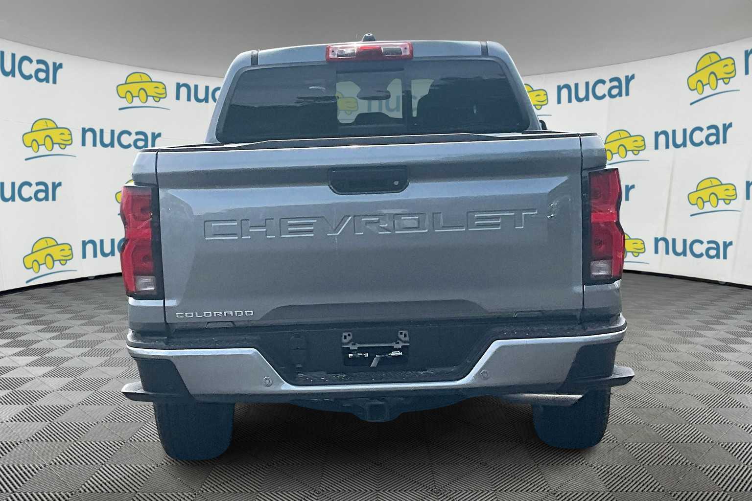2025 Chevrolet Colorado 4WD LT - Photo 6