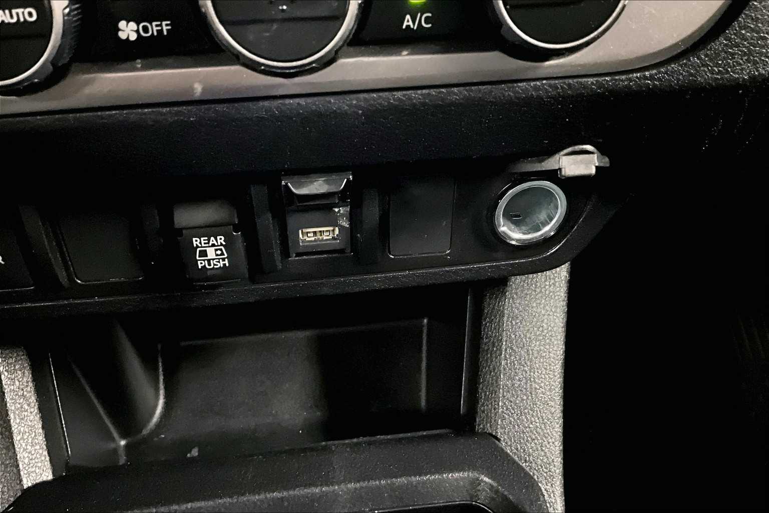 2023 Toyota Tacoma SR5 - Photo 26