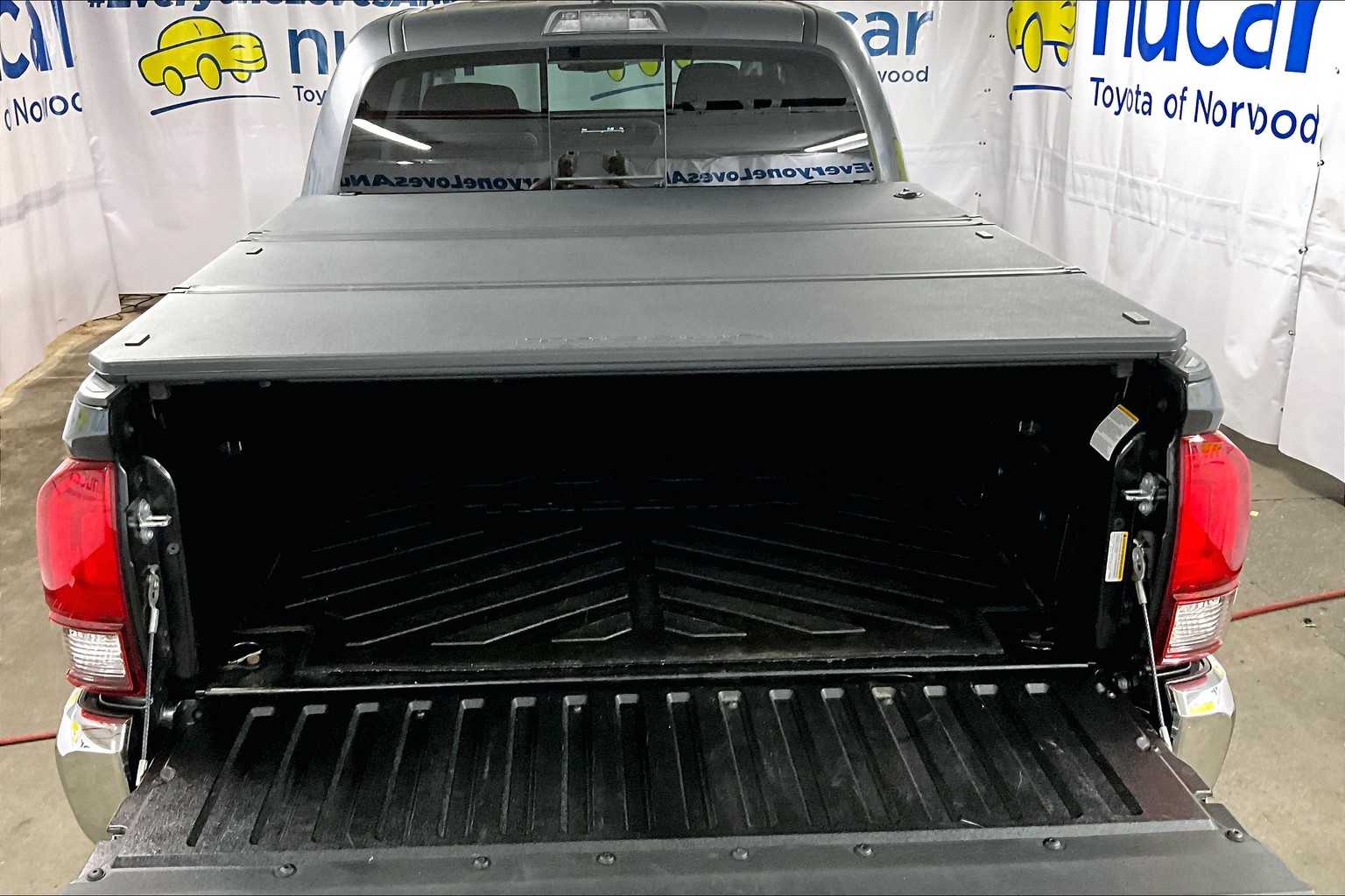 2023 Toyota Tacoma SR5 - Photo 30