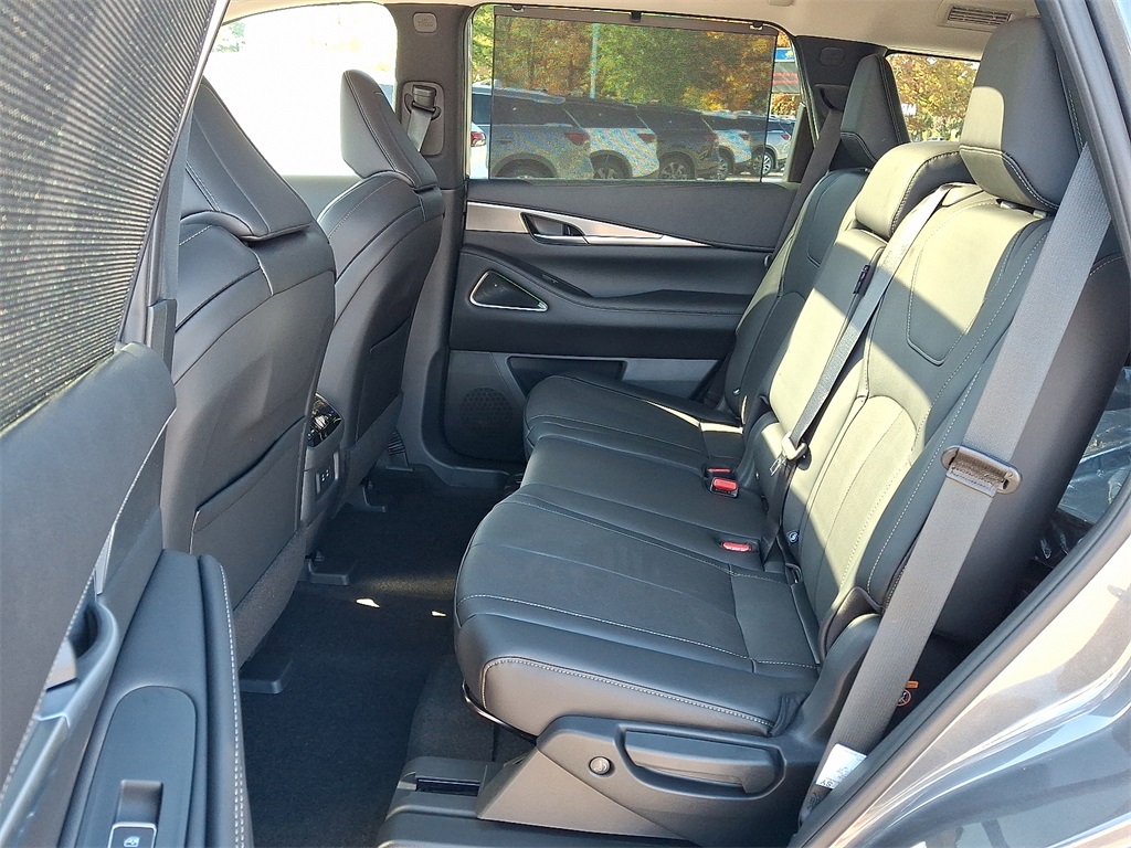 2026 INFINITI QX60 LUXE - Photo 6