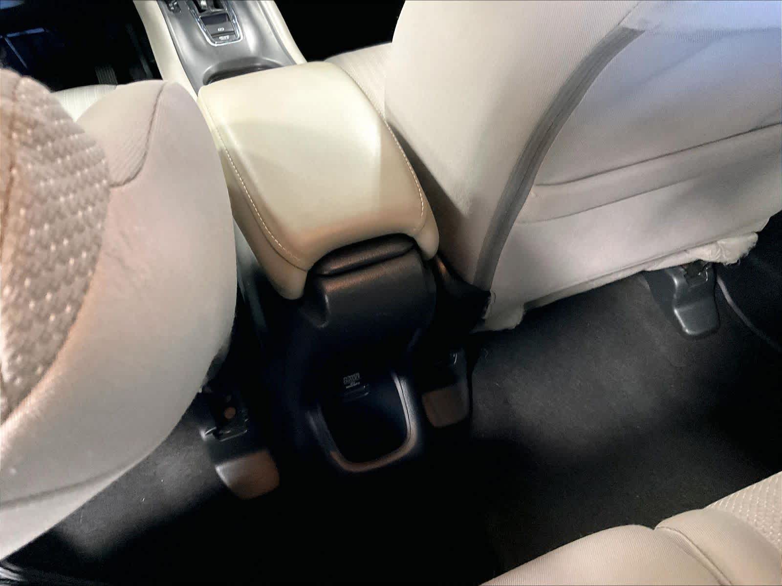 2017 Honda HR-V EX - Photo 28