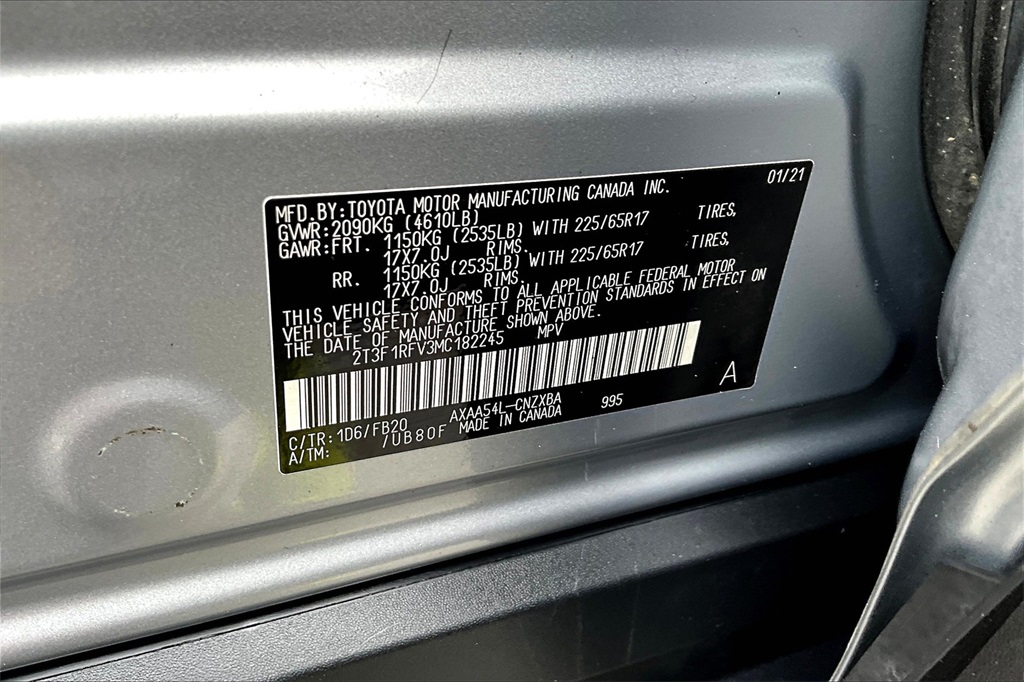 2021 Toyota RAV4 LE - Photo 69