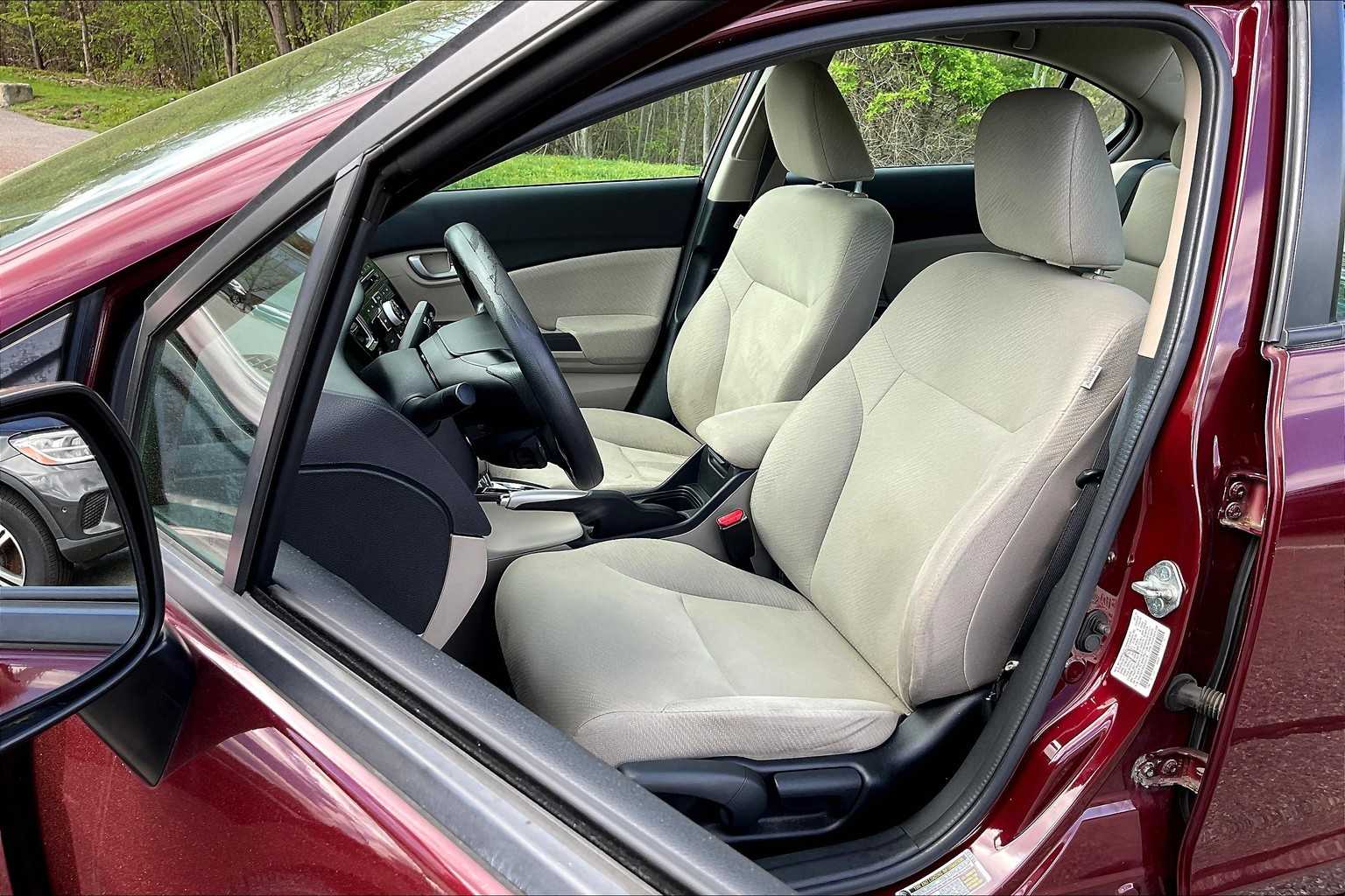 2013 Honda Civic LX - Photo 10