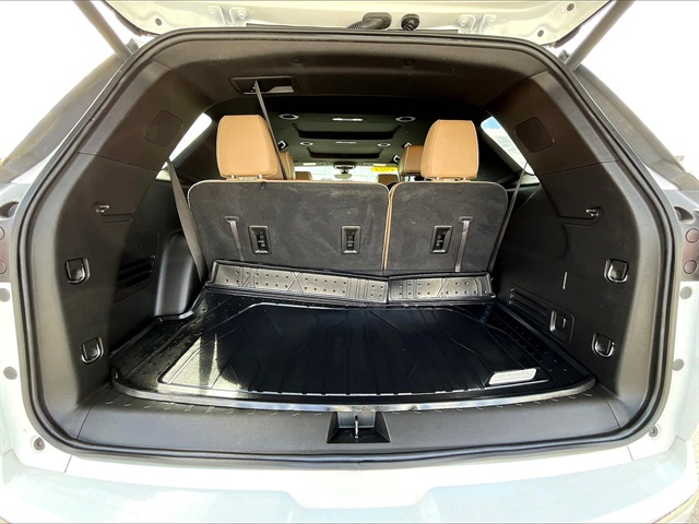 2023 Chevrolet Traverse Premier - Photo 27