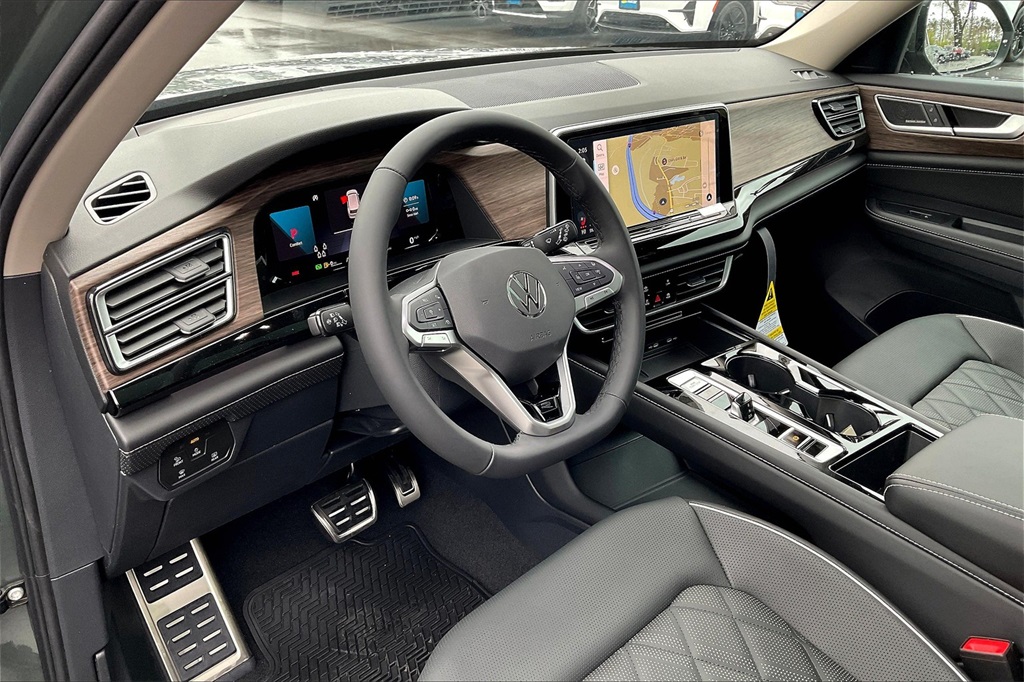 2025 Volkswagen Atlas 2.0T SEL Premium R-Line - Photo 9