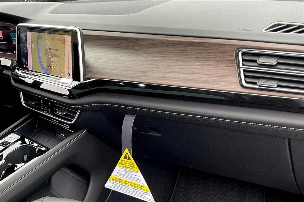 2025 Volkswagen Atlas 2.0T SEL Premium R-Line - Photo 10