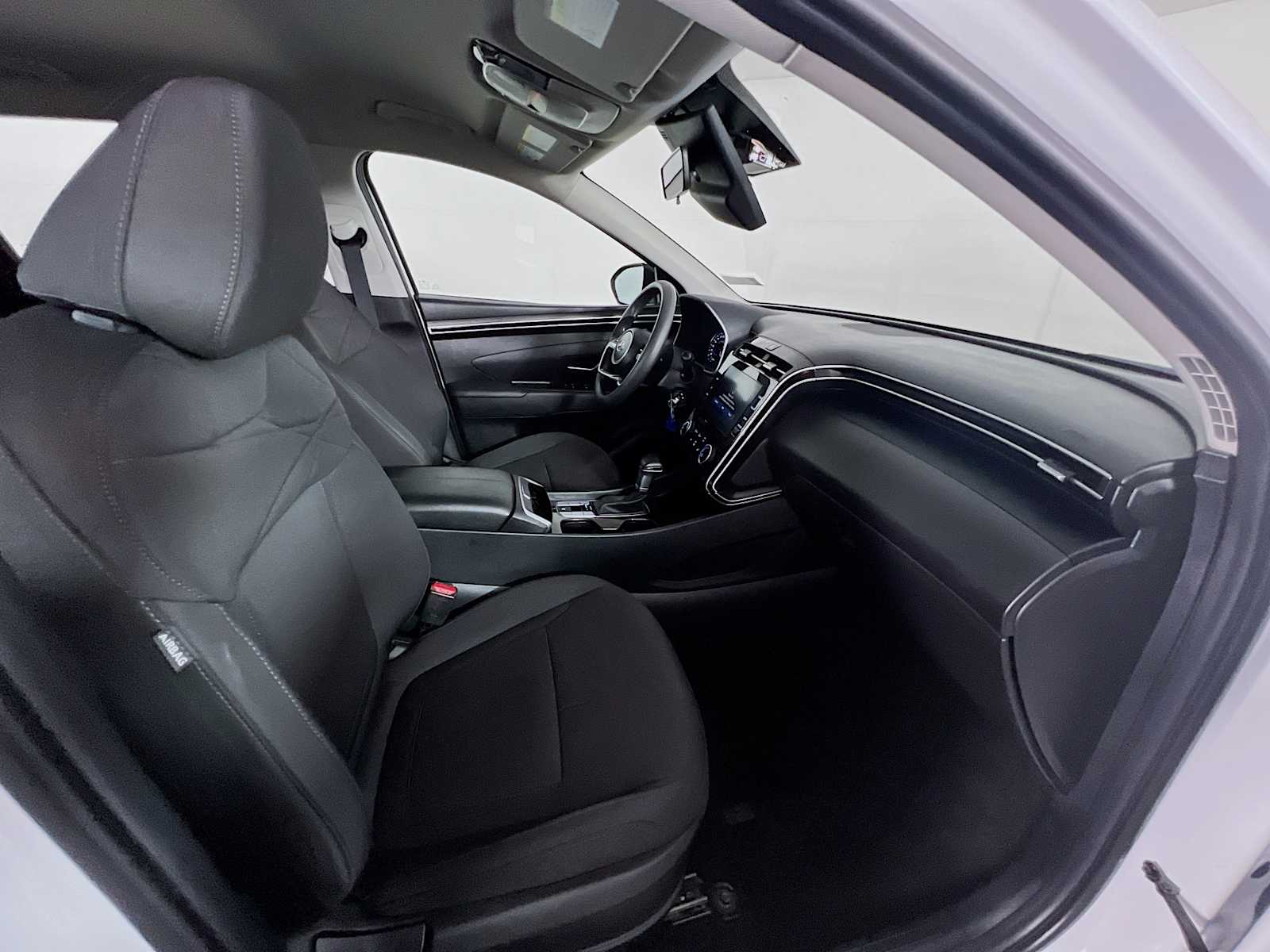 2023 Hyundai Tucson SE - Photo 26