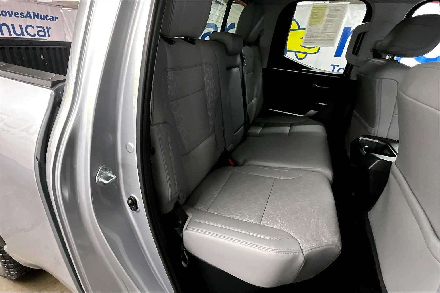 2022 Toyota Tundra SR5 - Photo 16