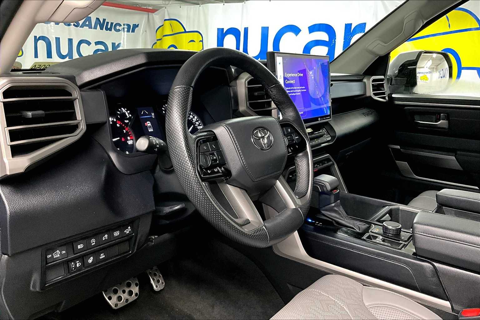 2022 Toyota Tundra SR5 - Photo 8
