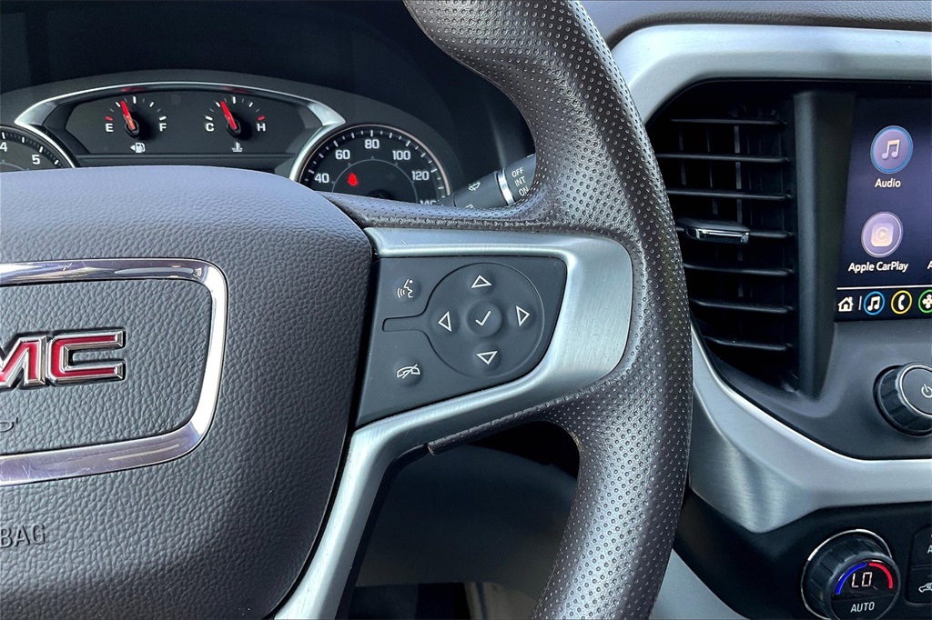 2021 GMC Acadia SLE - Photo 24