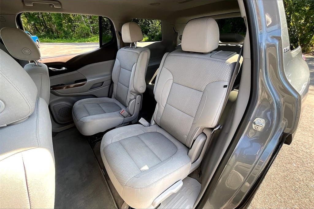 2021 GMC Acadia SLE - Photo 25