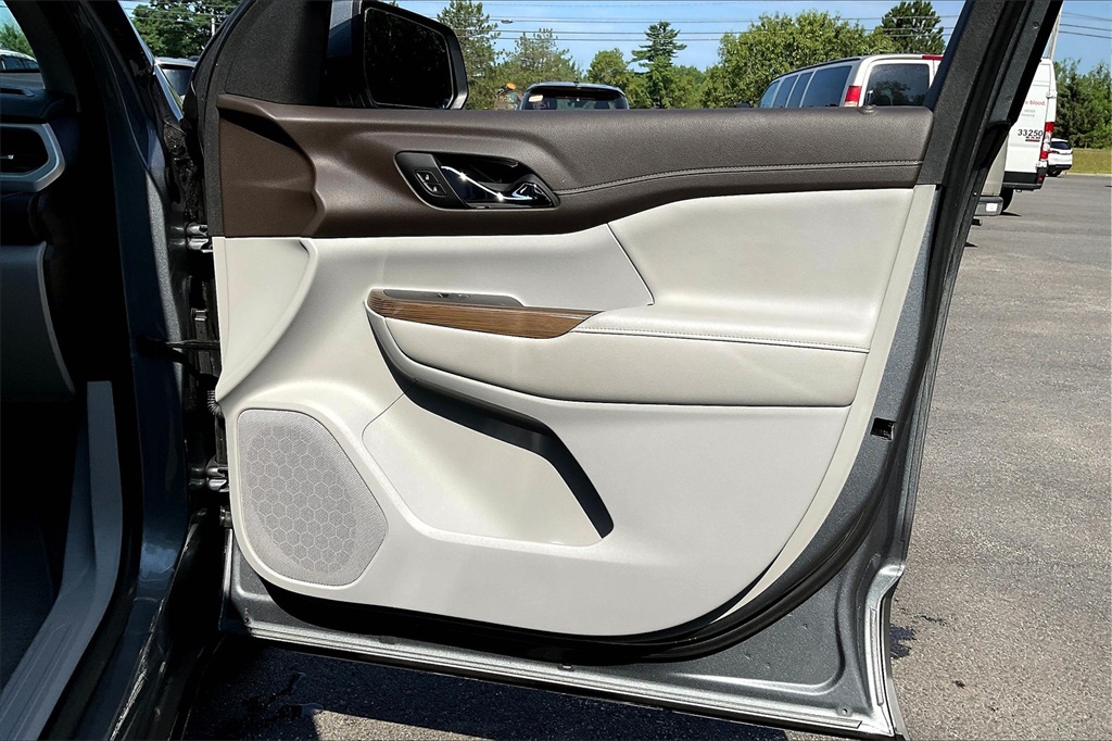 2021 GMC Acadia SLE - Photo 26